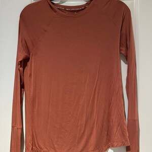 Aerie Offline  Long Sleeve Shirt 2.0 Race Length Canyon Orange Size 12